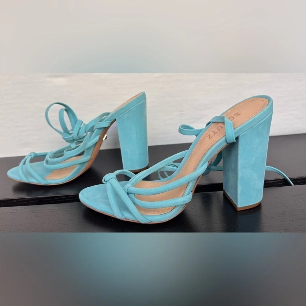 SCHUTZ new without